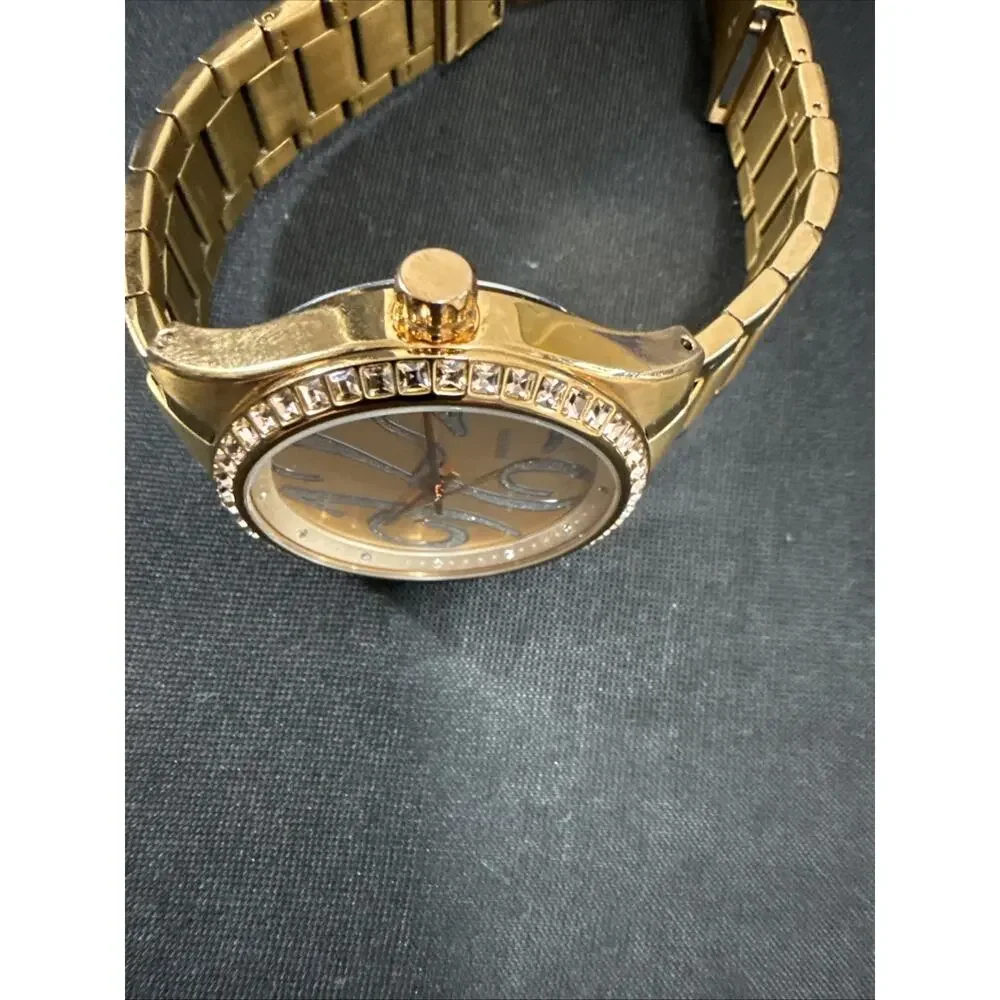 FOSSIL BQ-1096 Women’s Wristwatch New Battery! Looks And Runs Excellent!!! (B21)